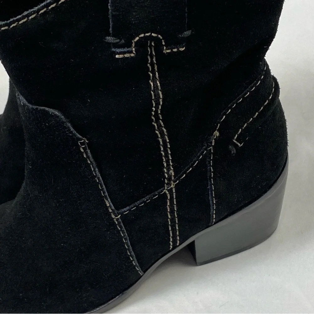Vince Camuto VC-Maves Black Suede Ankle Boots 5.5 M
